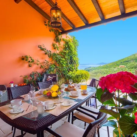 Luxury Villa Adonis With Private Heated Pool ヴィラ