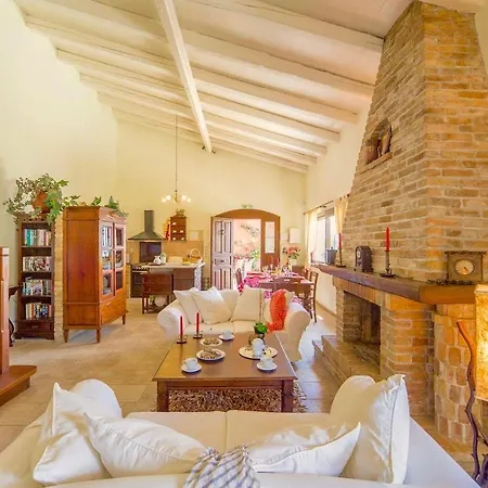 Luxury Villa Adonis With Private Heated Pool *