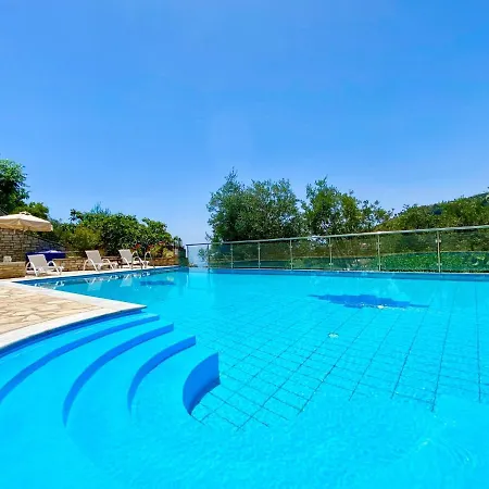 Luxury Villa Adonis With Private Heated Pool Vila *