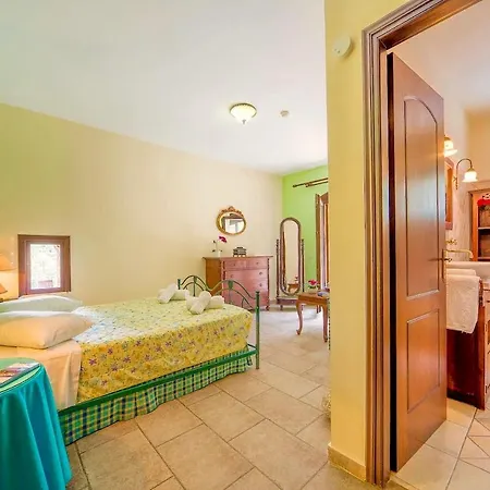 Luxury Villa Adonis With Private Heated Pool *